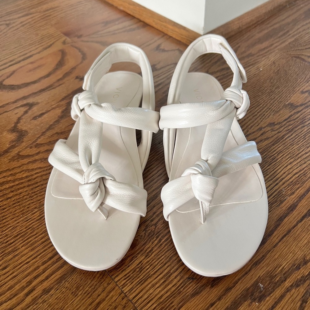 Vionic Geneva White Leather Knotted Padded Slingback Sandals BG:01-2026 9.5 NWOT